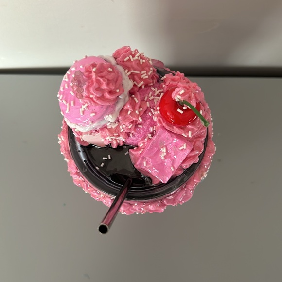 Barbie Epoxy 4-D Tumble with Detachable Top - Picture 2 of 5